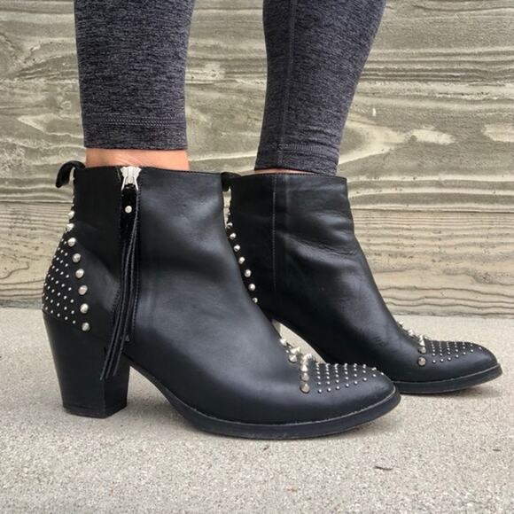 SANDRO Black Leather Studded Tassel Western Cowboy Ankle Boots Size 39 / US 8.5 - Picture 1 of 7